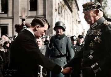 Adolf Hitler, Paul v. Hindenburg