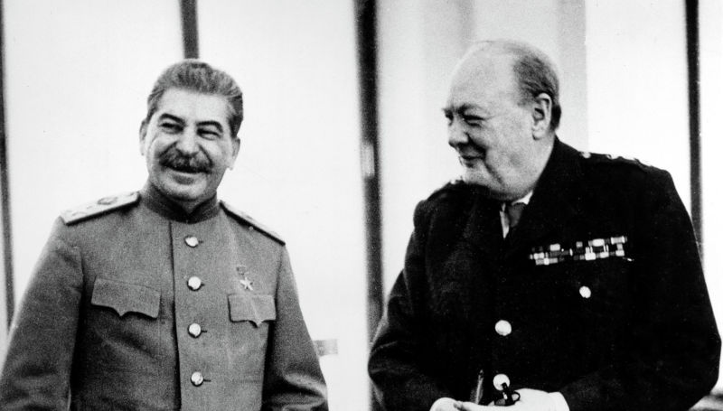 Joseph Staline et Winston Churchill au Palais de Livadie, février 1945