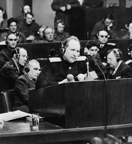 Einführungsrede des Chefanklägers des Internationalen Militärgerichtshofs im Namen der Sowjetunion, Generalleutnants der Justiz, Roman Rudenko. 8. Februar 1946