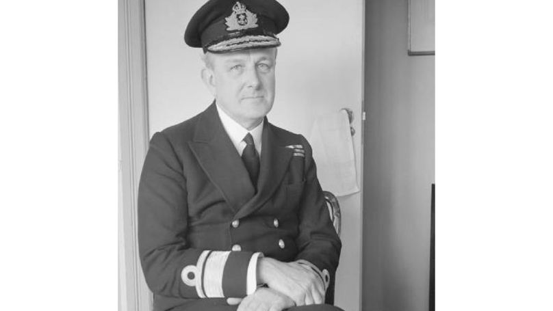 Godfrey en tant que contre-amiral pendant la Seconde Guerre mondiale John Henry Godfrey