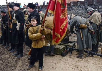 Participants of the Rostov-on-Don battle reenactment