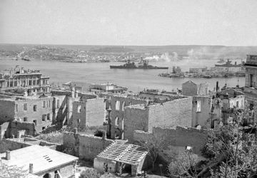 Sébastopol, 1942