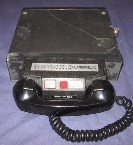 A mobile radio telephone