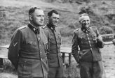 Ричард Баер, Йозеф Менгеле и Рудольф Хесс в Освенциме, 1944 год. 