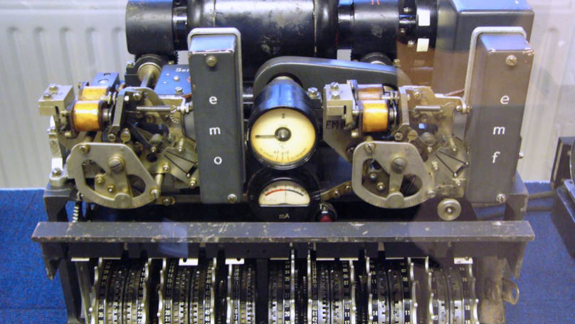 One of the encryption machines of the Axis powers, the deciphering of its codes served as a source of data for the Ultra, a British military intelligence. The German Lorenz SZ42 was used during World War II to transmit information by teletype