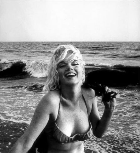 Actress Marilyn Monroe in a bikini, 1962 