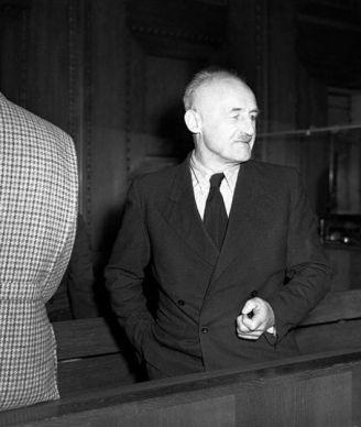 L’accusé Julius Streicher lors du procès de Nuremberg, décembre 1945 // Archives d'État russes des documents cinématographiques et photographiques, numéro d'archives B-2476
