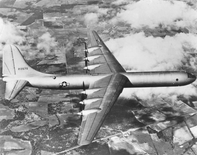 Le premier vol du B-36