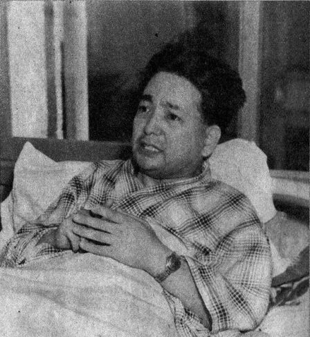 Le prêtre Kiyoshi Tanimoto, un des six survivants du bombardement, héros de l'article «Hiroshima», 1950.
