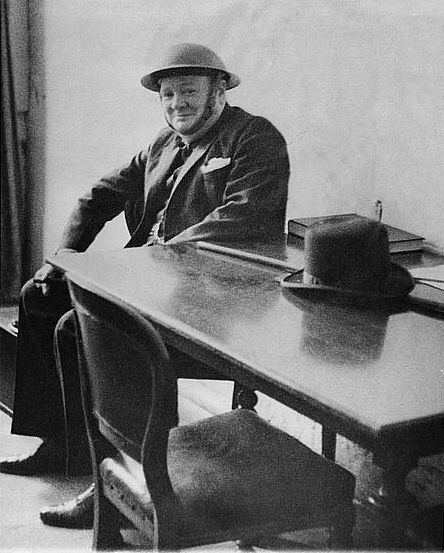 Winston Churchill, 1940